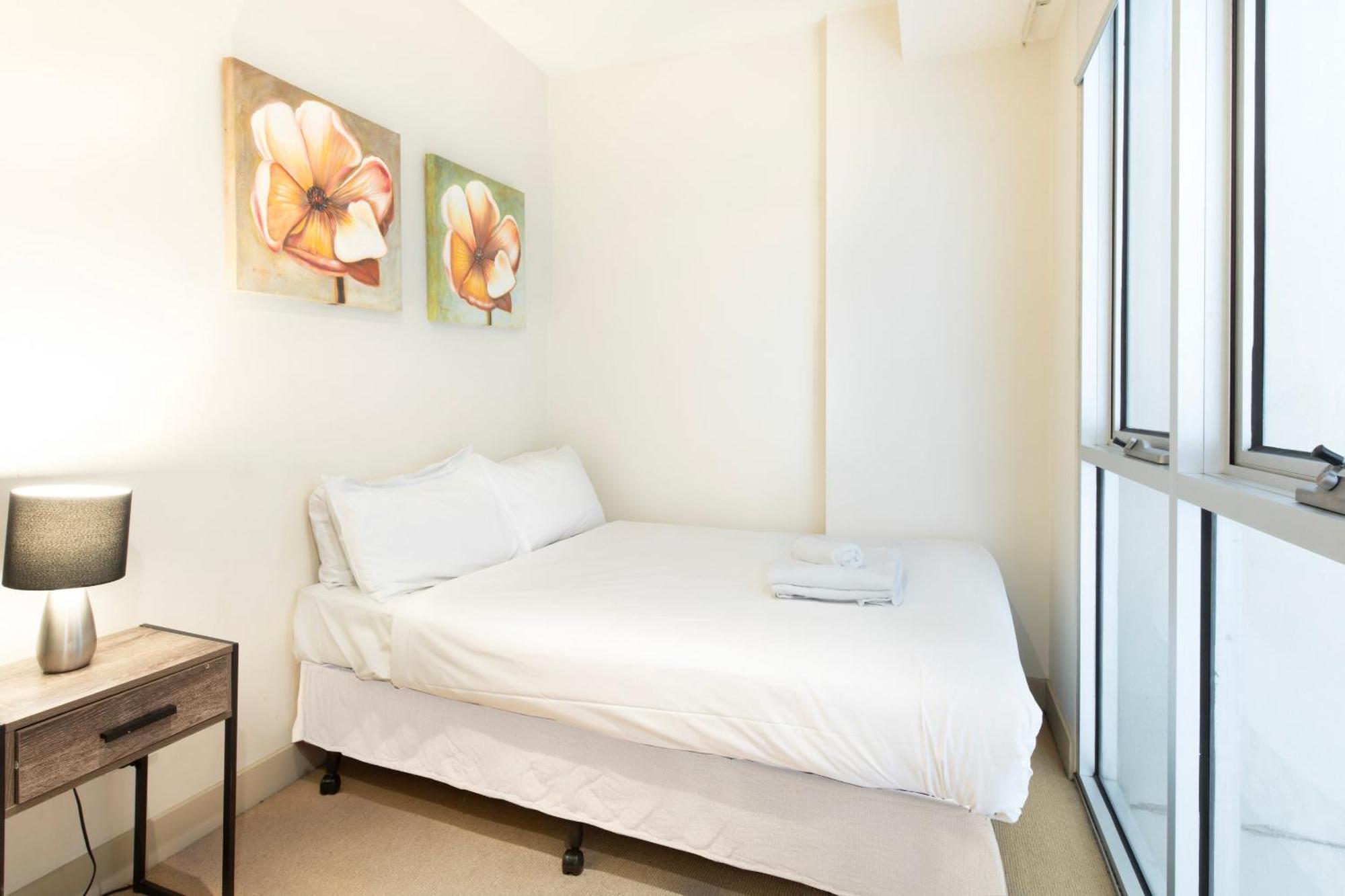 2-bedroom On The Prestigious End Of Collins St Apartment Melbourne